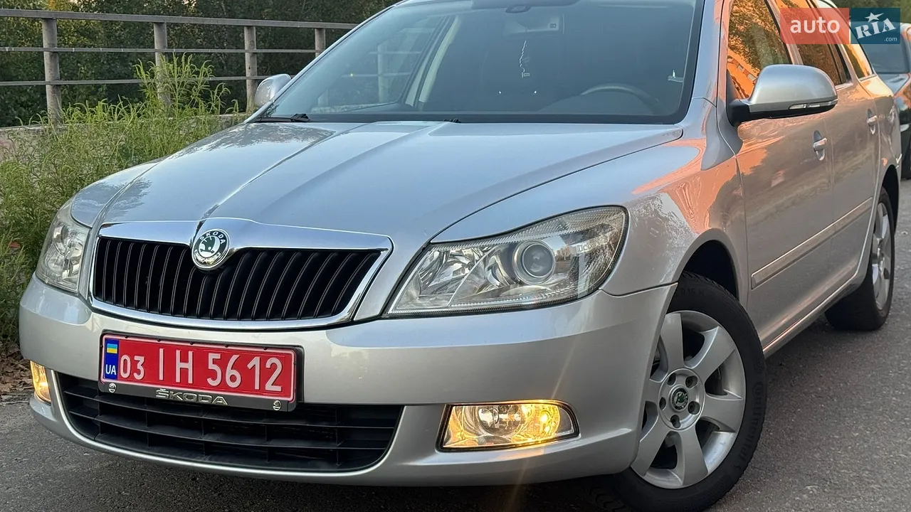 2010 Skoda Octavia - фото 1