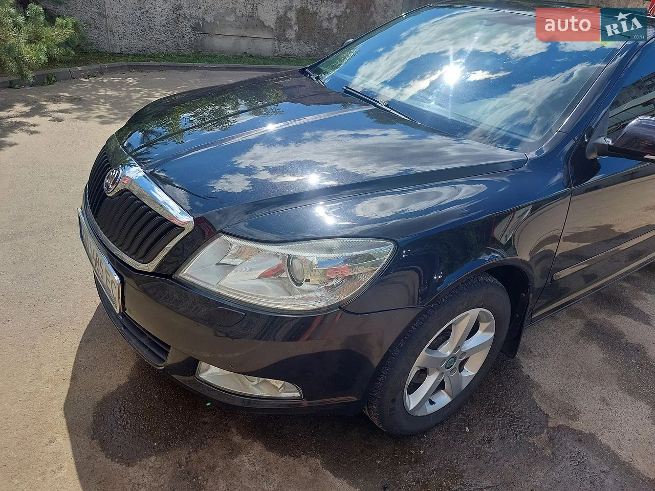 2011 Skoda Octavia - фото 1
