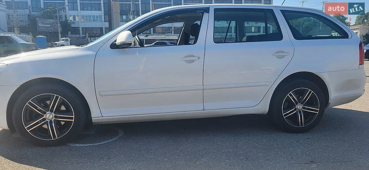 2012 Skoda Octavia - мініатюра 5