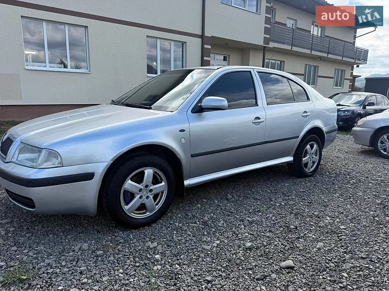 Skoda Octavia 2000