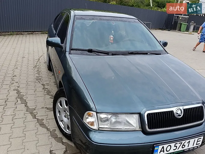 Skoda Octavia 2000