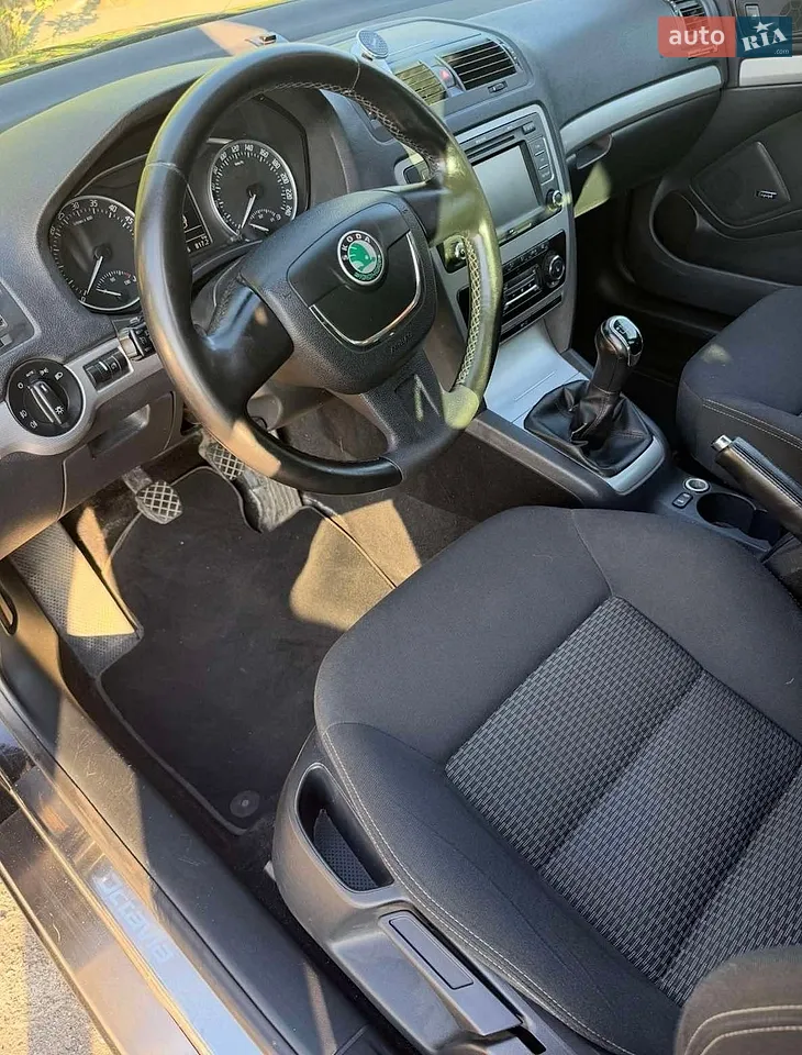 2011 Skoda Octavia - мініатюра 4