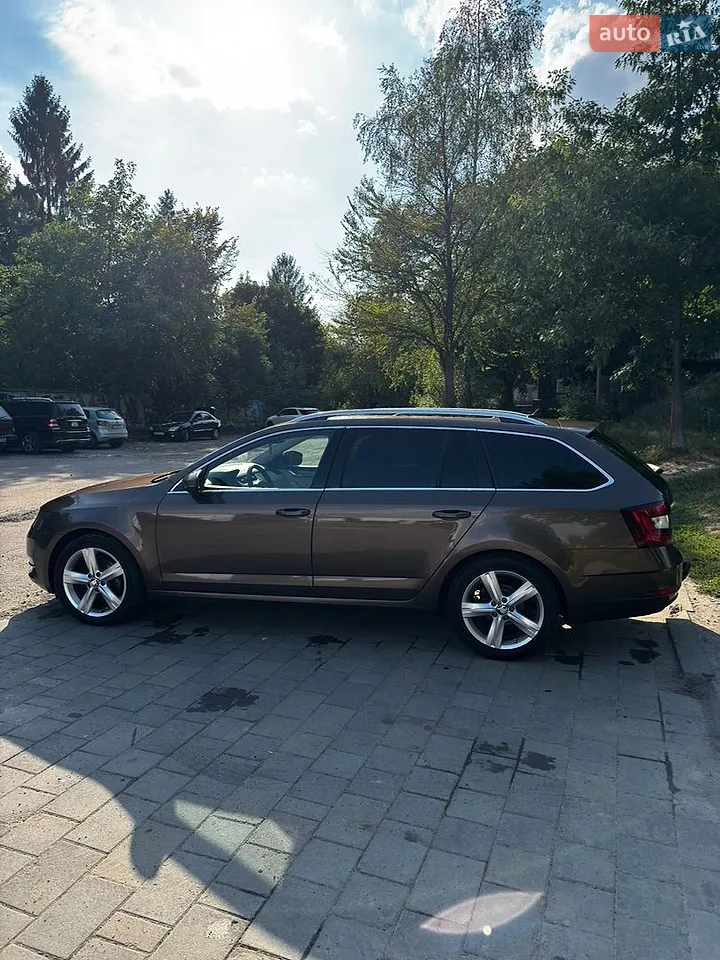 2017 Skoda Octavia - мініатюра 3