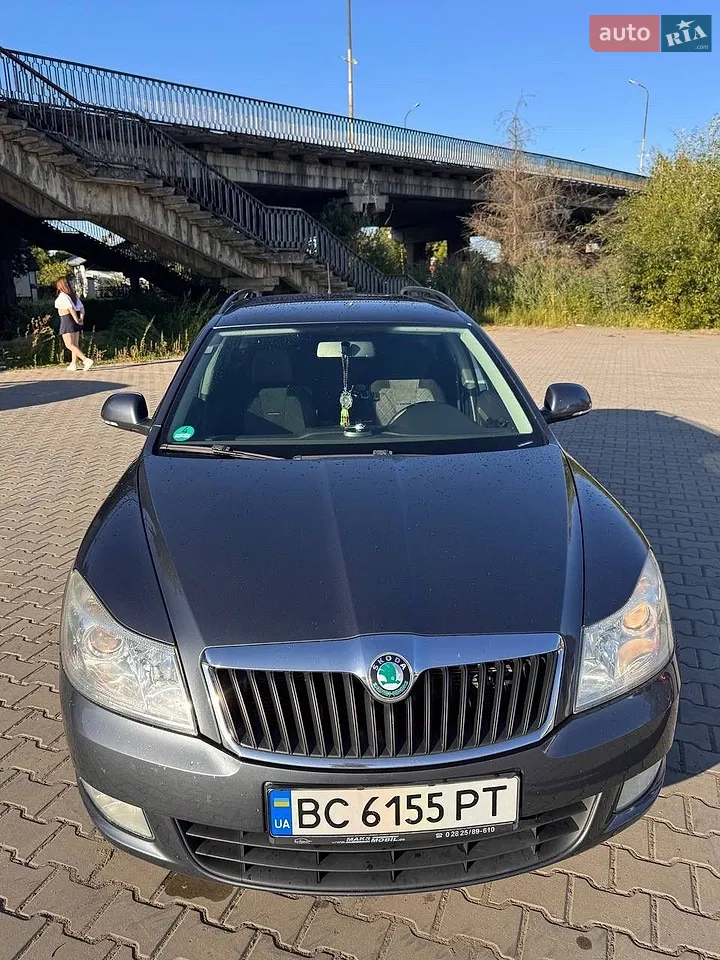 2011 Skoda Octavia - фото 1