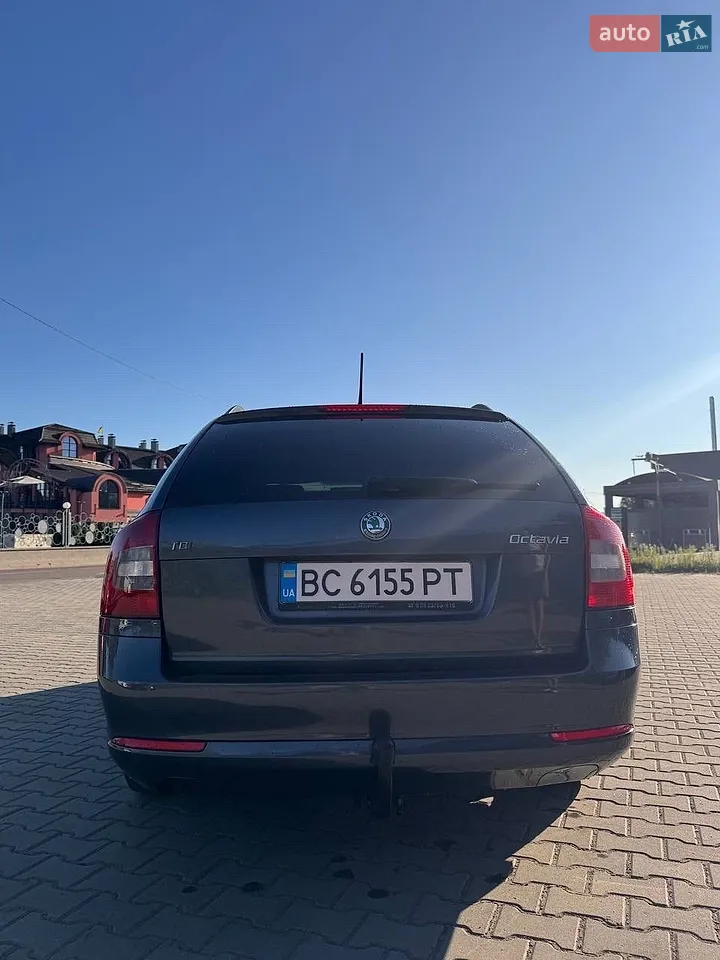 2011 Skoda Octavia - мініатюра 5