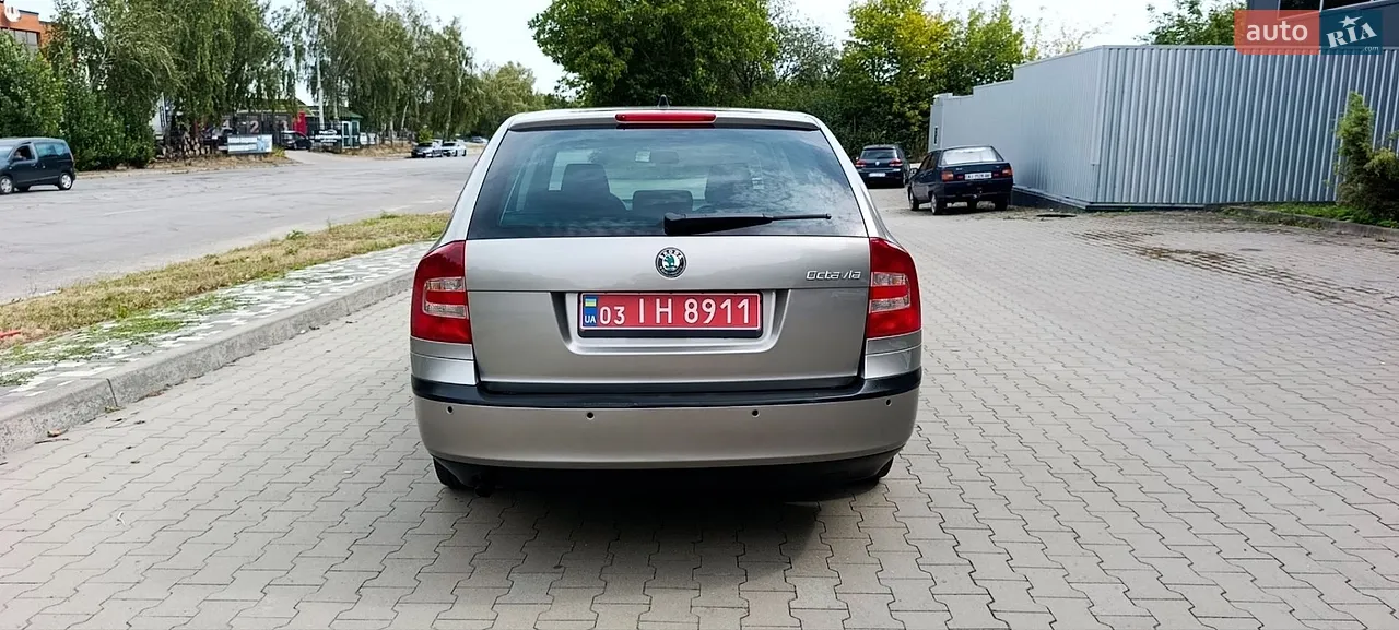 2011 Skoda Octavia - мініатюра 4