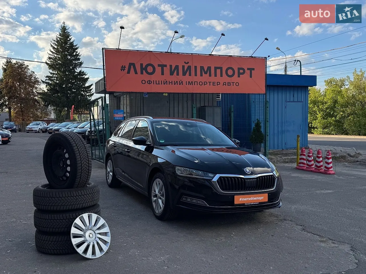 2022 Skoda Octavia - фото 1