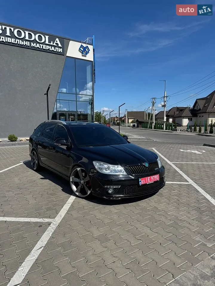 2011 Skoda Octavia - мініатюра 2