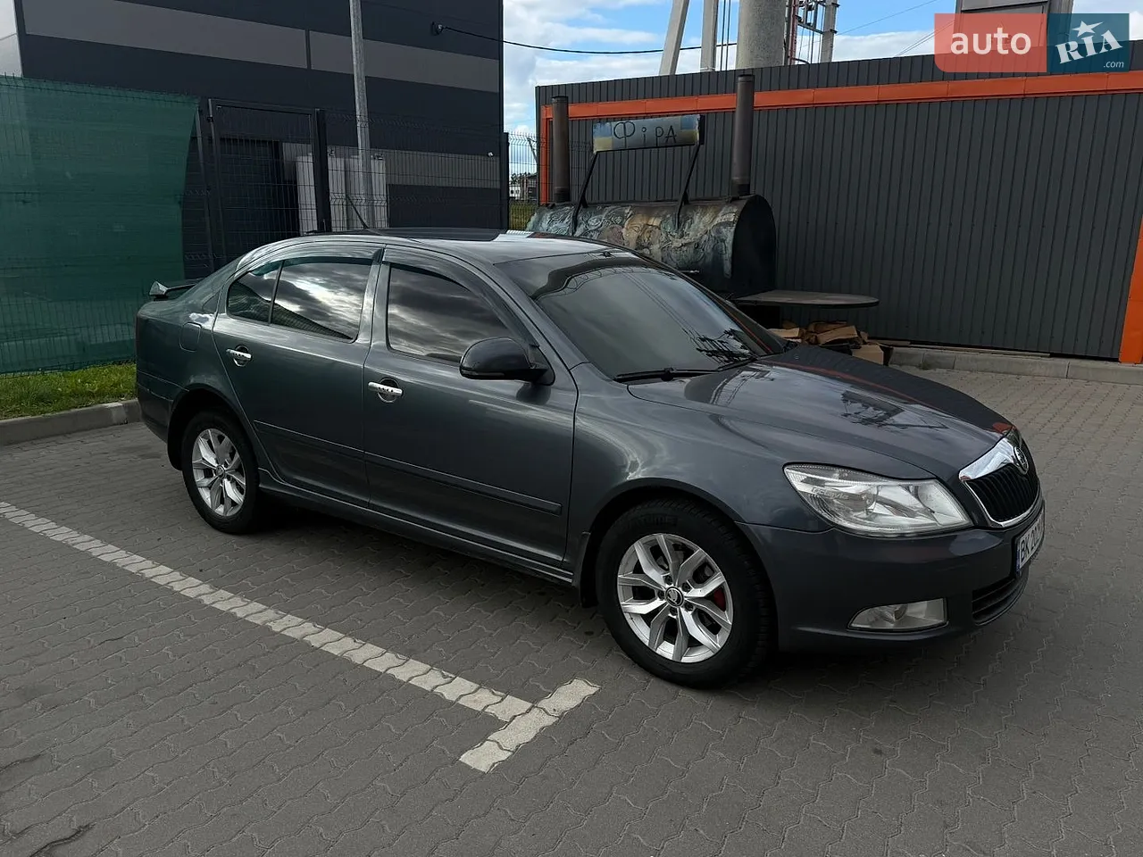 2010 Skoda Octavia - мініатюра 4