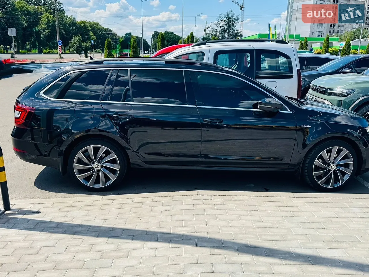 2019 Skoda Octavia - мініатюра 3