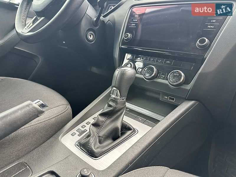 Лифтбек Skoda Octavia 2018 в Луцке