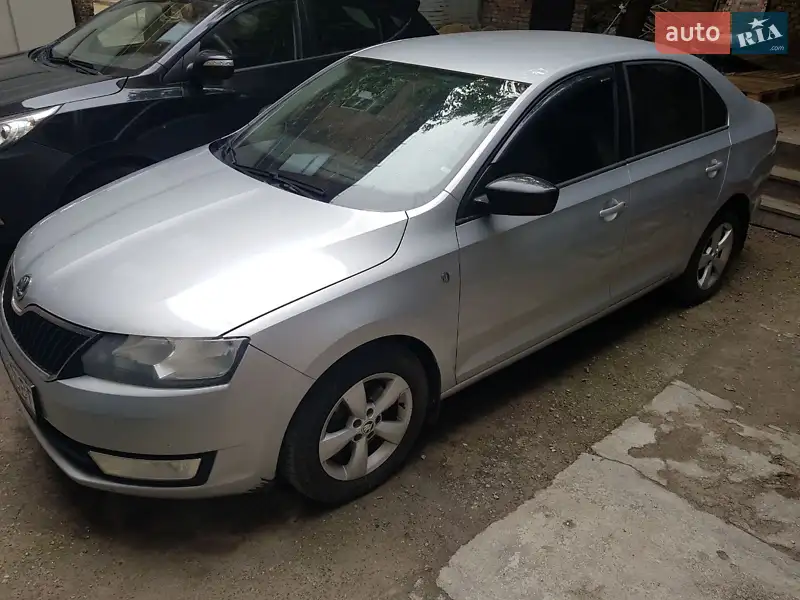 Skoda Rapid 2013