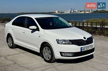 Skoda Rapid  2013
