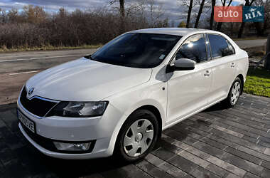 Skoda Rapid  2015