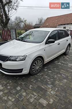 Skoda Rapid 2015