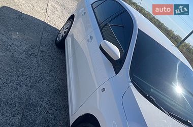 Skoda Rapid  2015