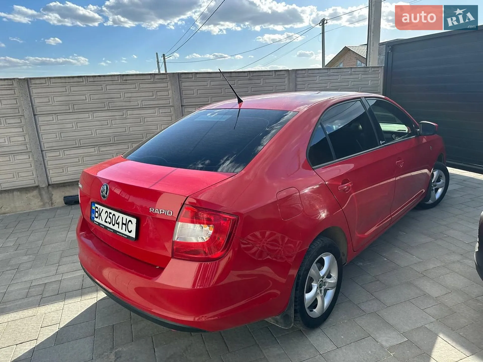 Skoda Rapid 2015 VIN TMBAN2NH8FB100408 фото оголошення 8 з 29