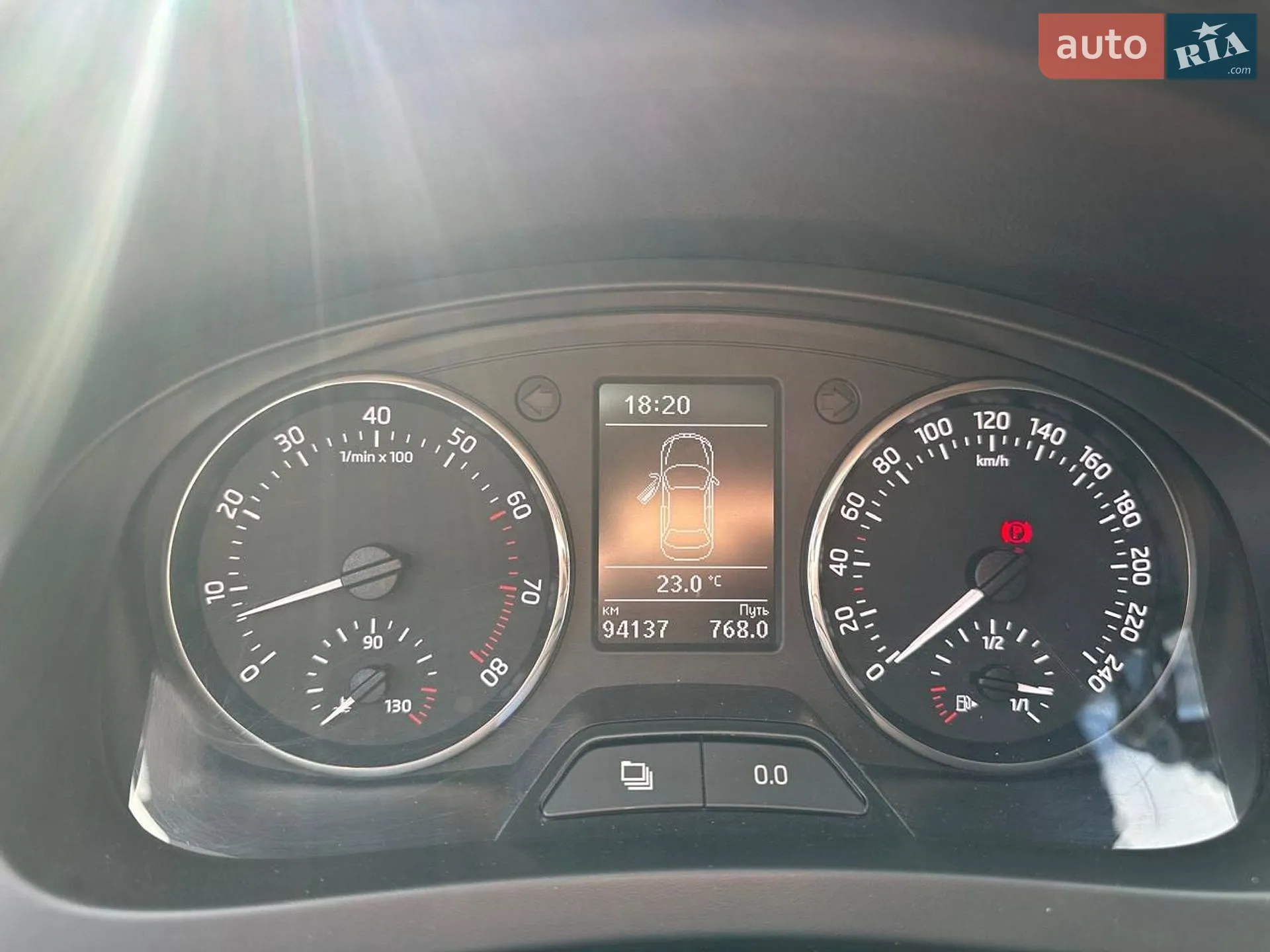 Skoda Rapid 2015 VIN TMBAN2NH8FB100408 фото оголошення 16 з 29