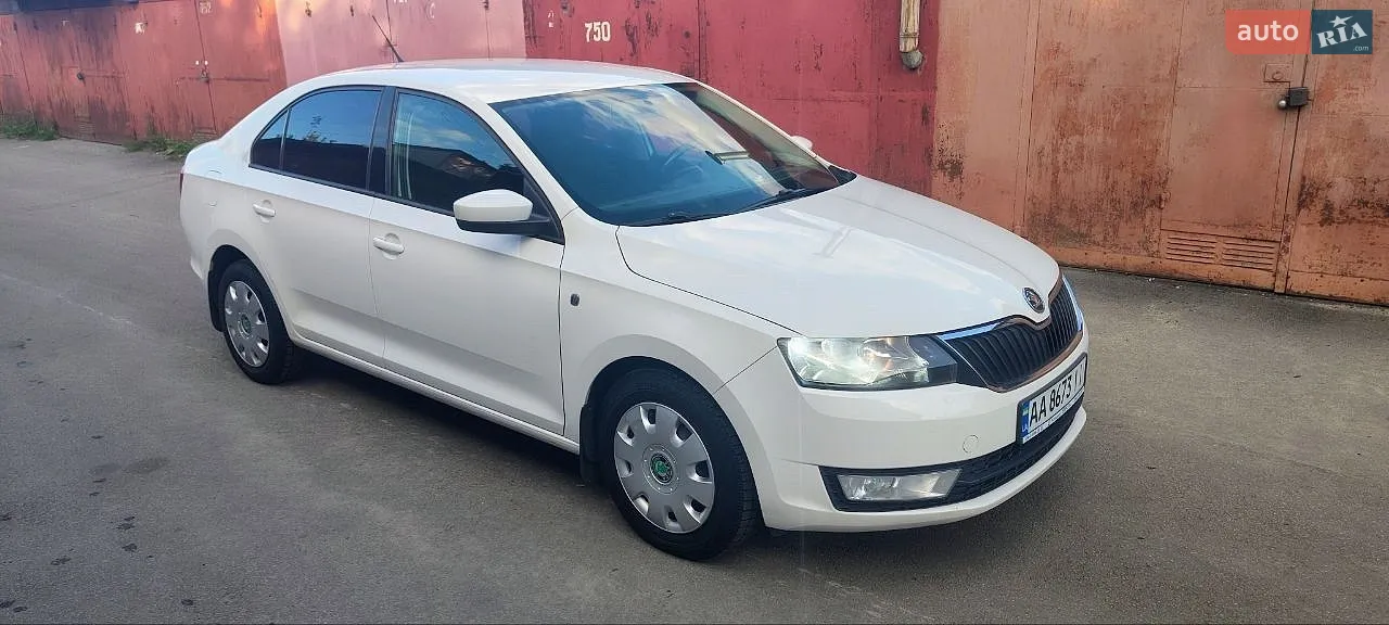 2013 Skoda Rapid - мініатюра 2