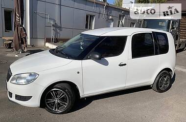 Skoda Roomster  2011