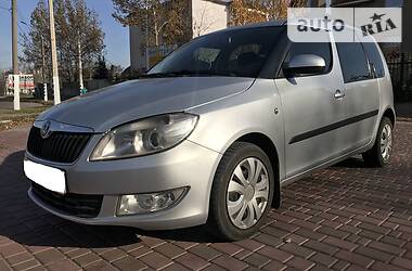 Skoda Roomster  2011