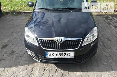 Skoda Roomster  2010