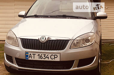 Skoda Roomster  2012