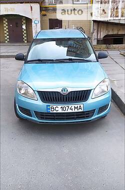 Skoda Roomster  2011