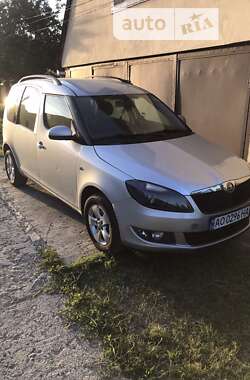 Skoda Roomster  2015