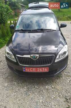 Skoda Roomster 2012