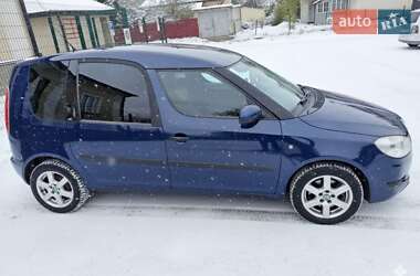 Skoda Roomster  2012