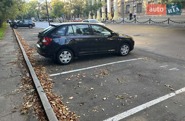 Skoda Spaceback 2014