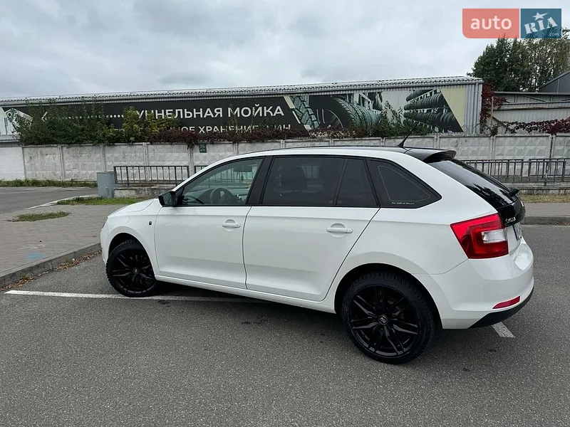 Skoda Spaceback 2014