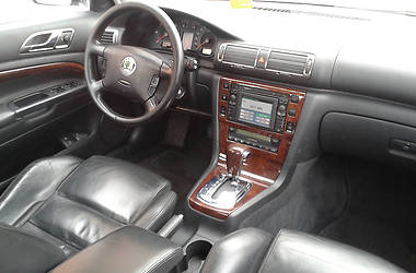 skoda_superb__128732201bx.jpg