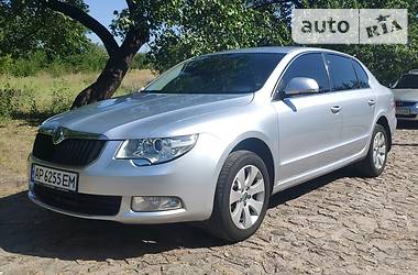 Skoda Superb  2013