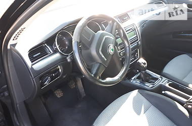 Skoda Superb  2009