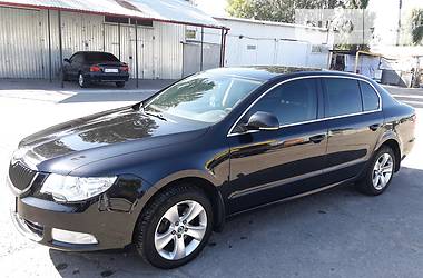 Skoda Superb  2011