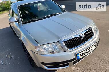 Skoda Superb  2007