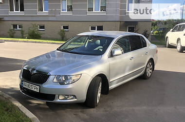 Skoda Superb  2009