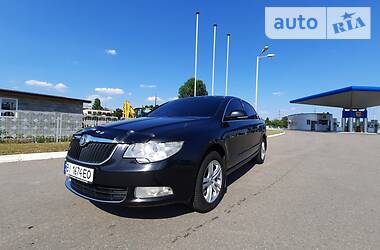 Skoda Superb  2011