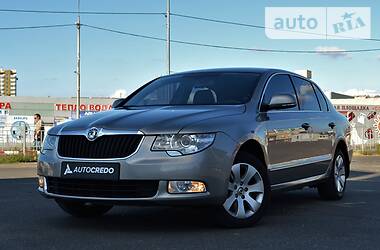 Skoda Superb  2013