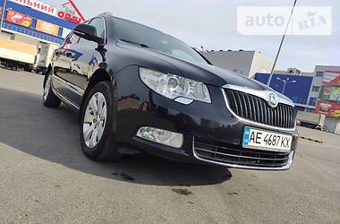 Skoda Superb OFFICIAL 2010