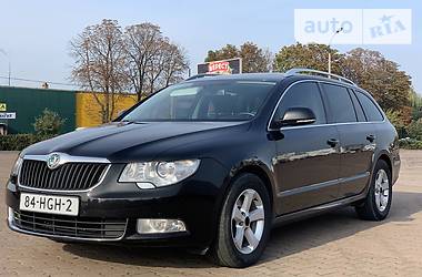 Skoda Superb  2011