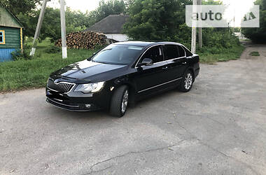 Skoda Superb  2013