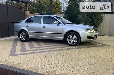 Skoda Superb  2008