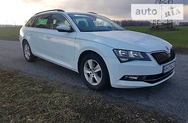 Skoda Superb  2016