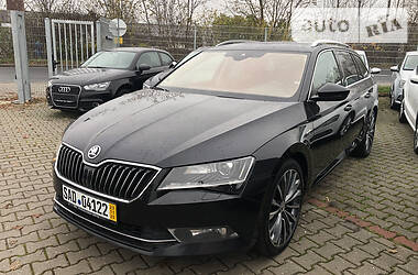 Skoda Superb LaurinKlement 4x4 2015