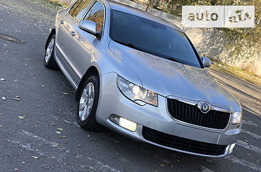 Skoda Superb OFFICIAL  2013