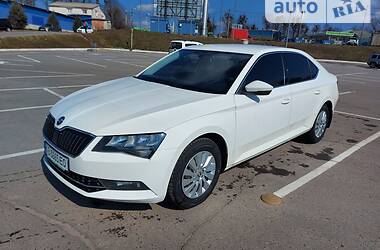 Skoda Superb  2015