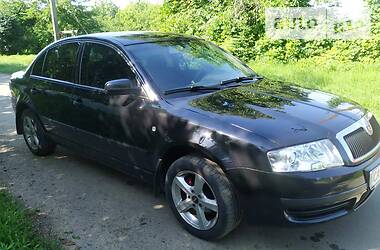 Skoda Superb  2006